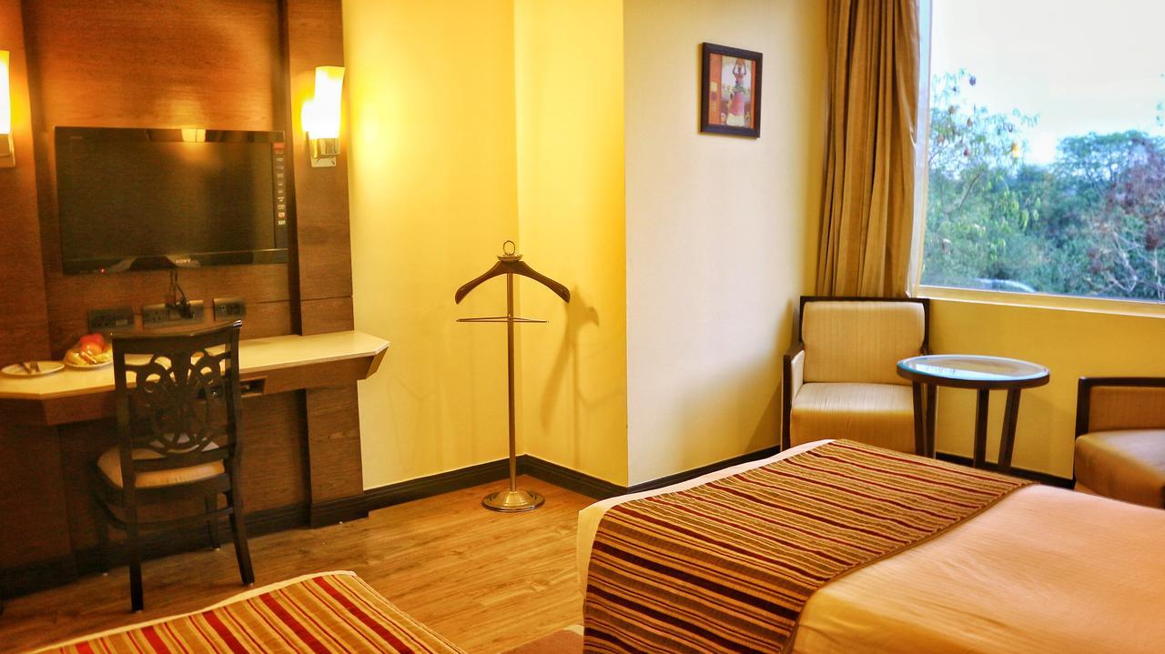 City Park Airport Gurgaon Extérieur photo